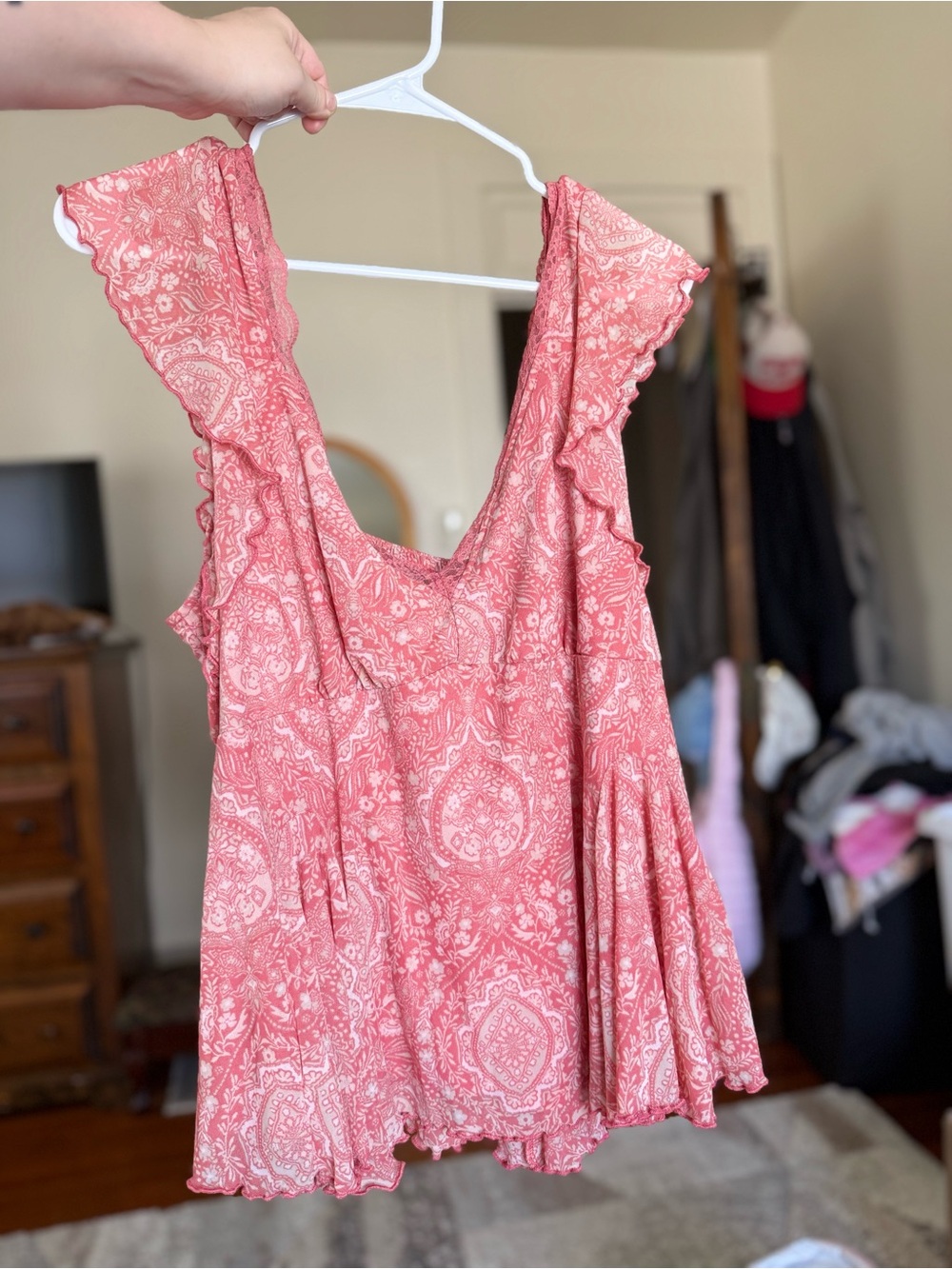 Torrid paisley flowy blouse / peachy pink color / size 1